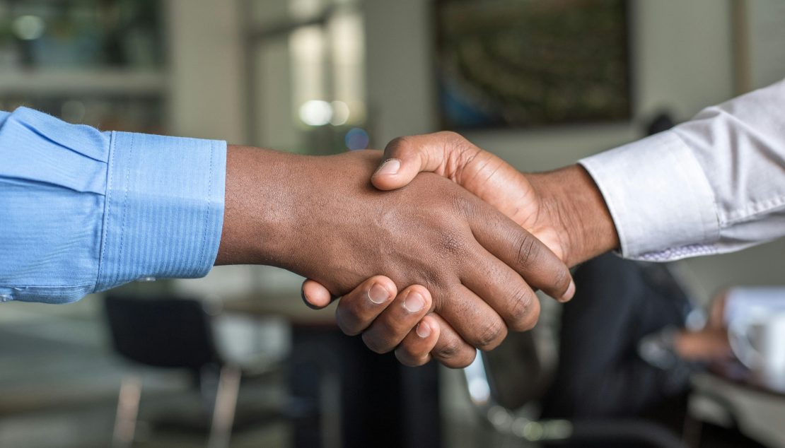 how to welcome a new employee